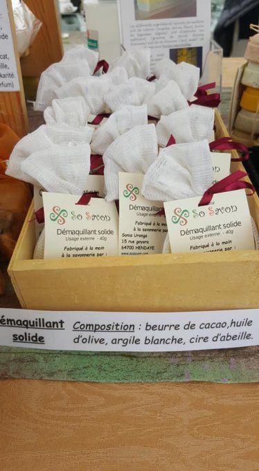 Baume démaquillant solide